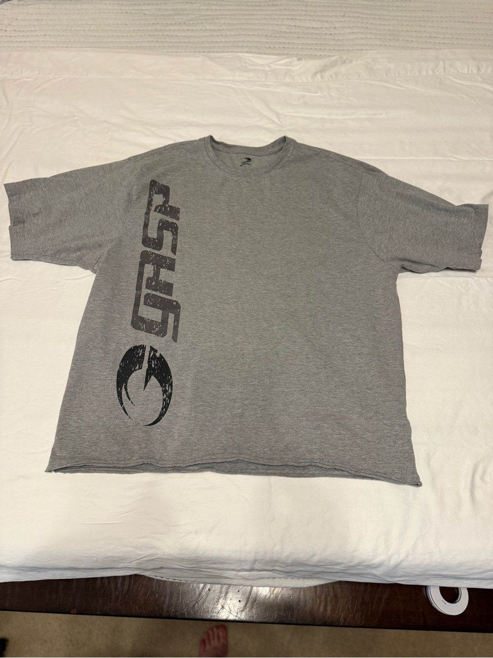 Grey Gasp gym tee Tee